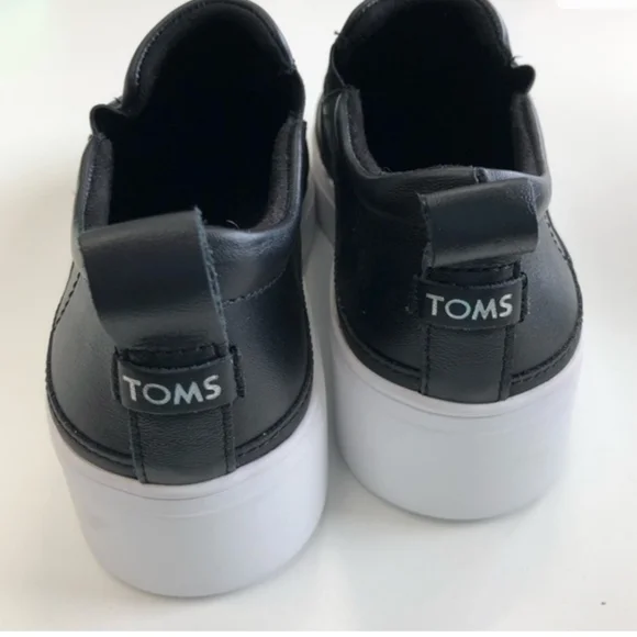 Women Toms Tristan Platform Sneakers. - Picture 5 of 7